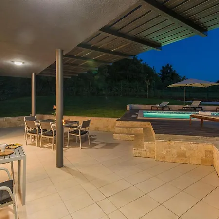Holiday home Caeli
