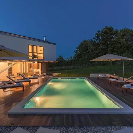 Holiday home Caeli *
