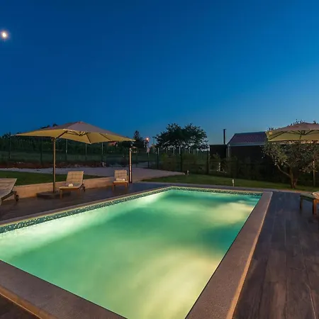 Caeli Holiday home