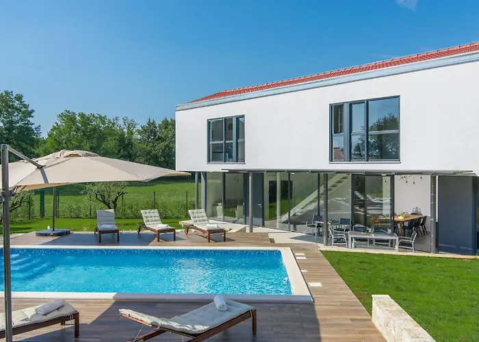 Caeli Ferienhaus Petehi